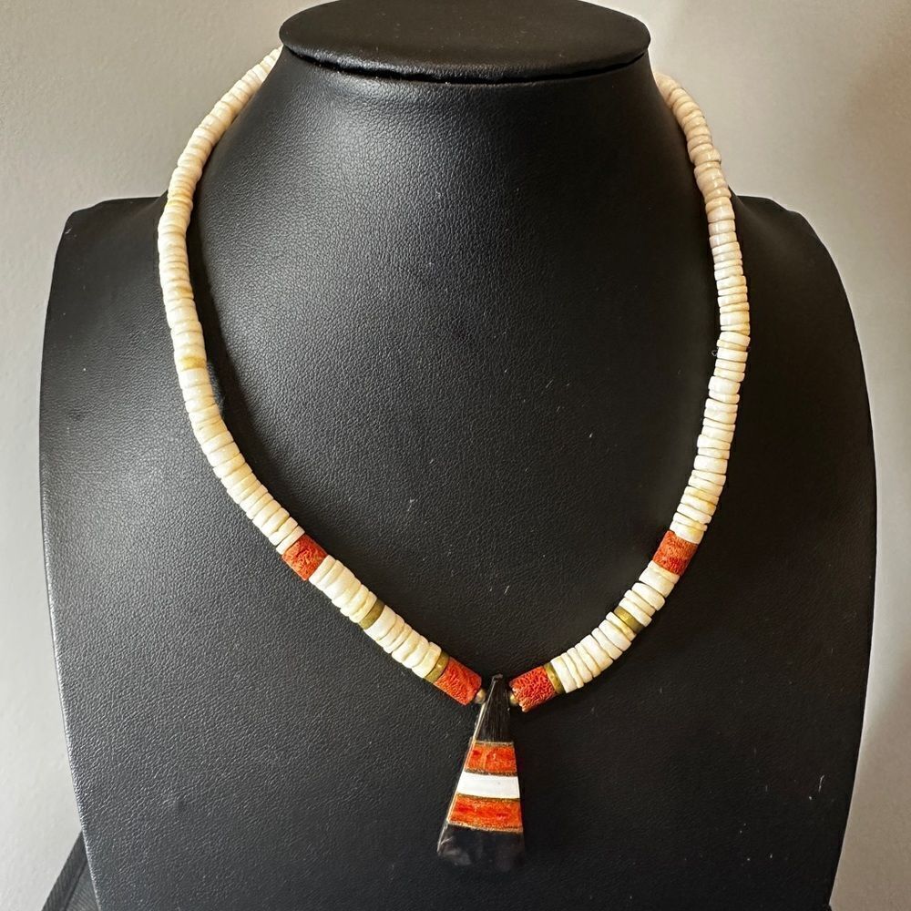 Vintage Heishi Puka Necklace with red coral and shell, 16" necklace! - Picture 3 of 12
